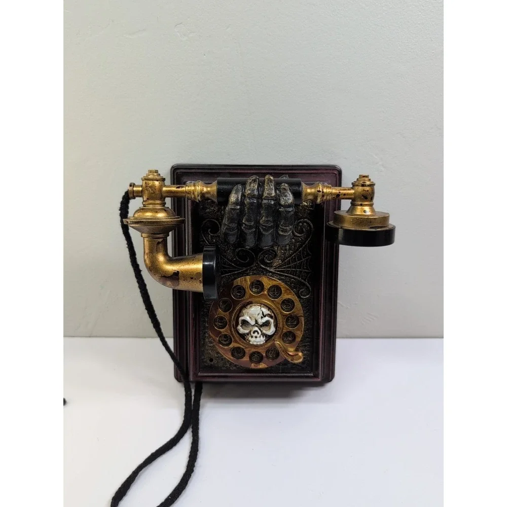 SPOOKY VILLAGE LED ANIMATED‎ PHONE w/ SKULL - HALLOWEEN MOTION SOUND ACTIVATED